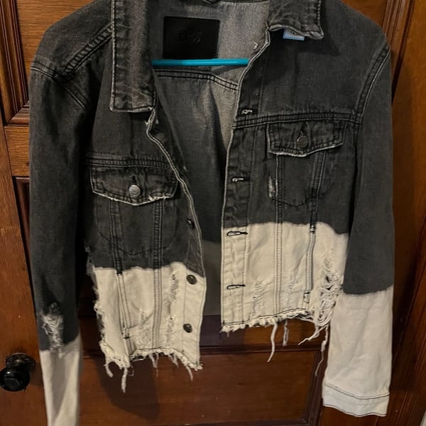 BBJ Los Angeles Distressed Two-Tone Bleached Denim Jacket