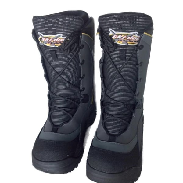 SKI-DOO SKIDOO SNOWMOBILE BOOTS HYBRID SIZE 7 MENS; 8.5 WOMENS