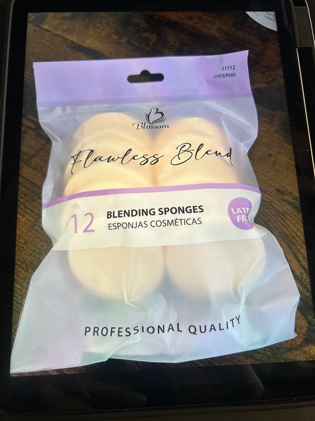 Blossom Flawless Blend 12-Piece Professional Latex-Free Blending Sponges 1