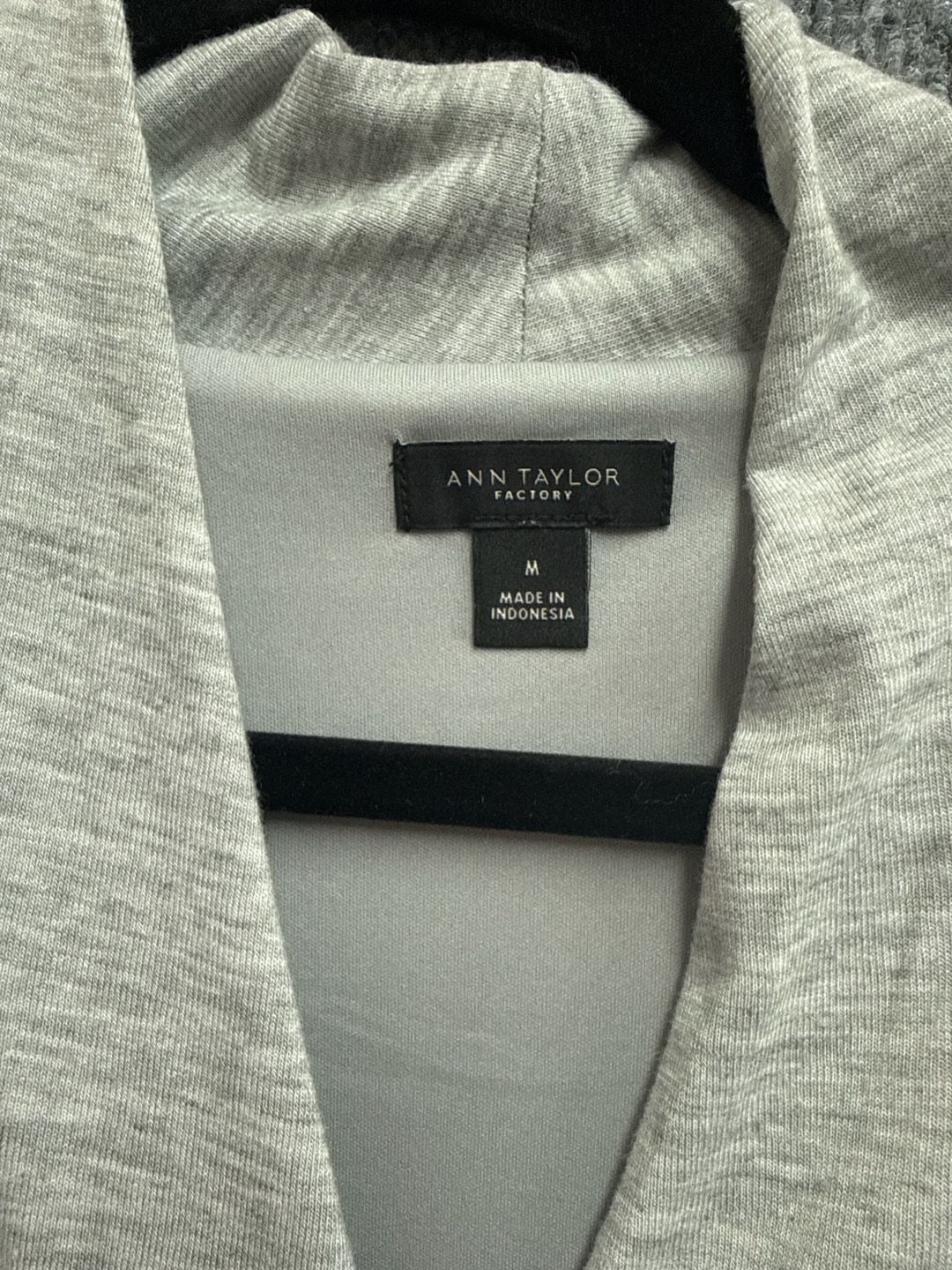 Ann Taylor Factory Women's Gray Faux Wrap 3/4 Sleeve Jersey Dress Size Medium 3