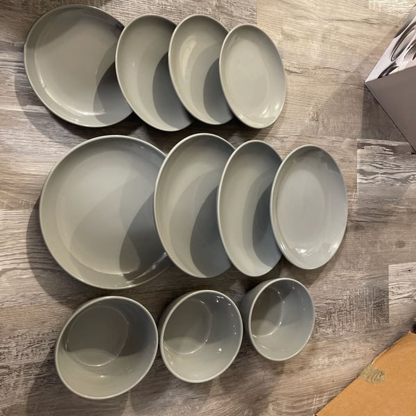 Project 62 Stoneware Avesta Dinnerware Set, 11-Piece Solid Light Gray Plates and Bowls