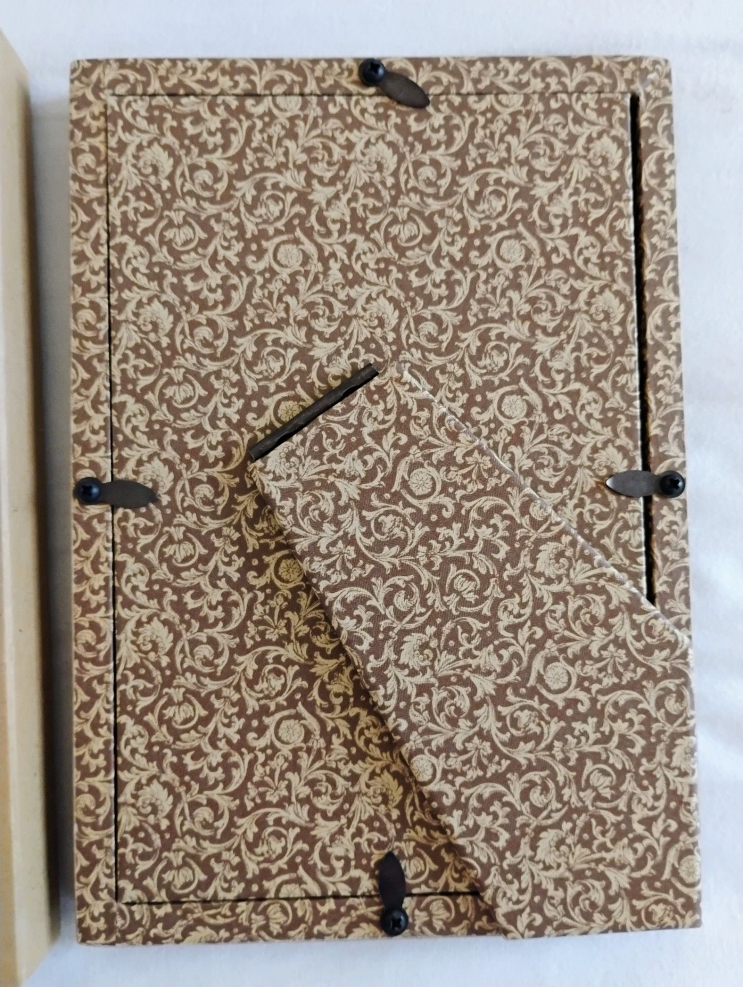 Set of 2 Rare Vintage ROSCA 4x6 Picture Frames - Handmade 22K Gold/Silver Leaf 5