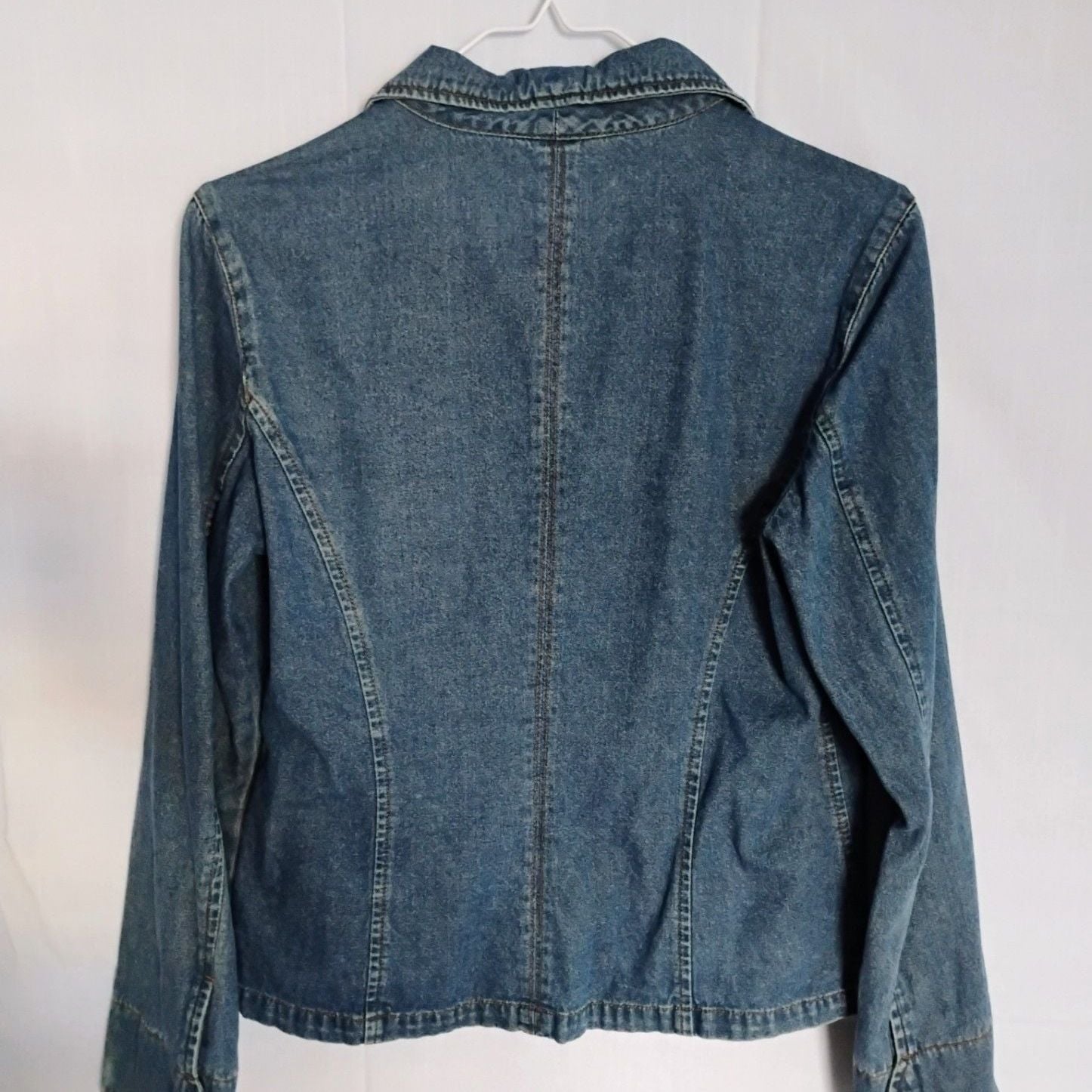 Product thumbnail 3