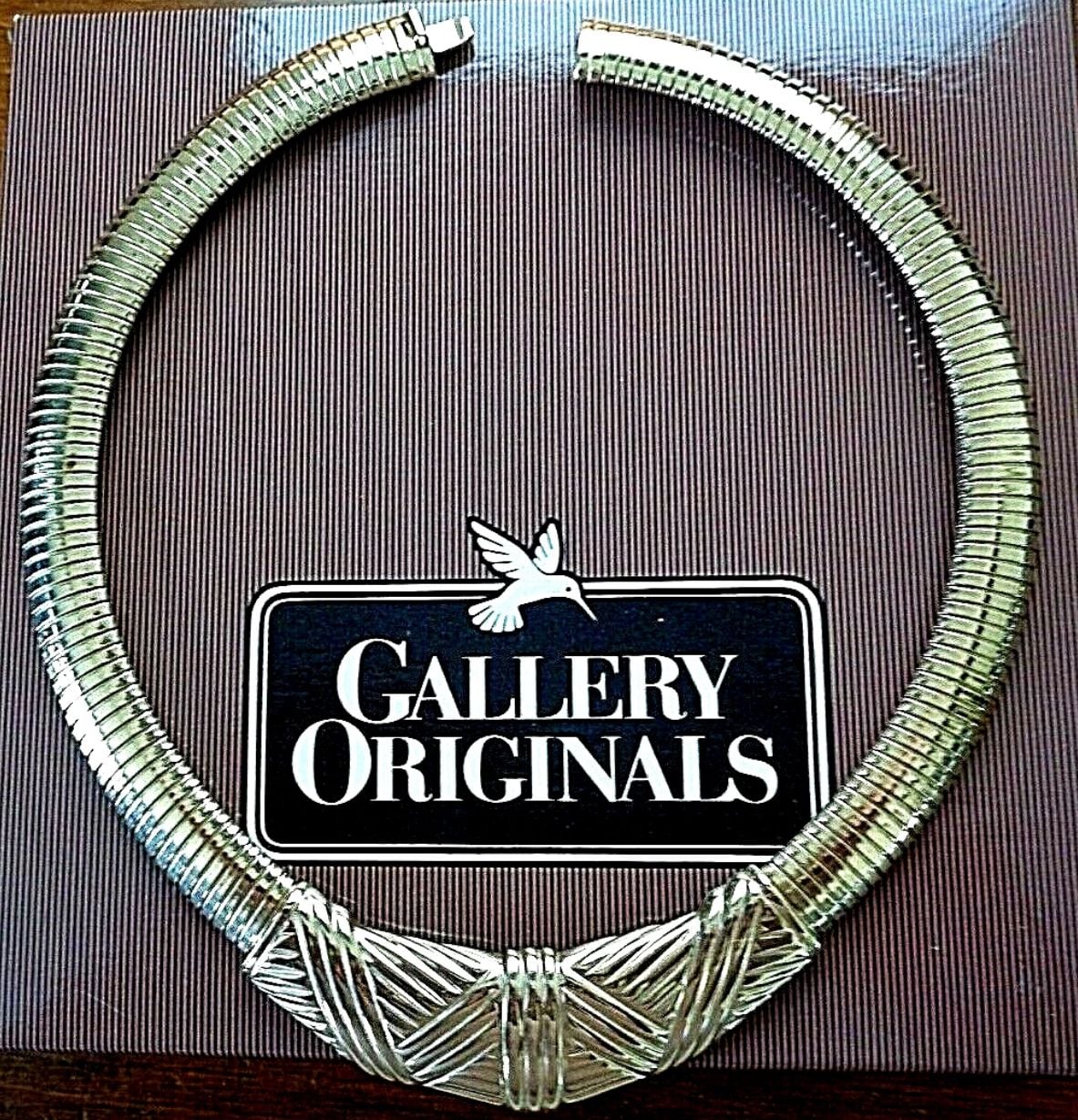 Vintage Joan Rivers Gold Tone Snake Chain Faux Pearl Pendant Necklace 5