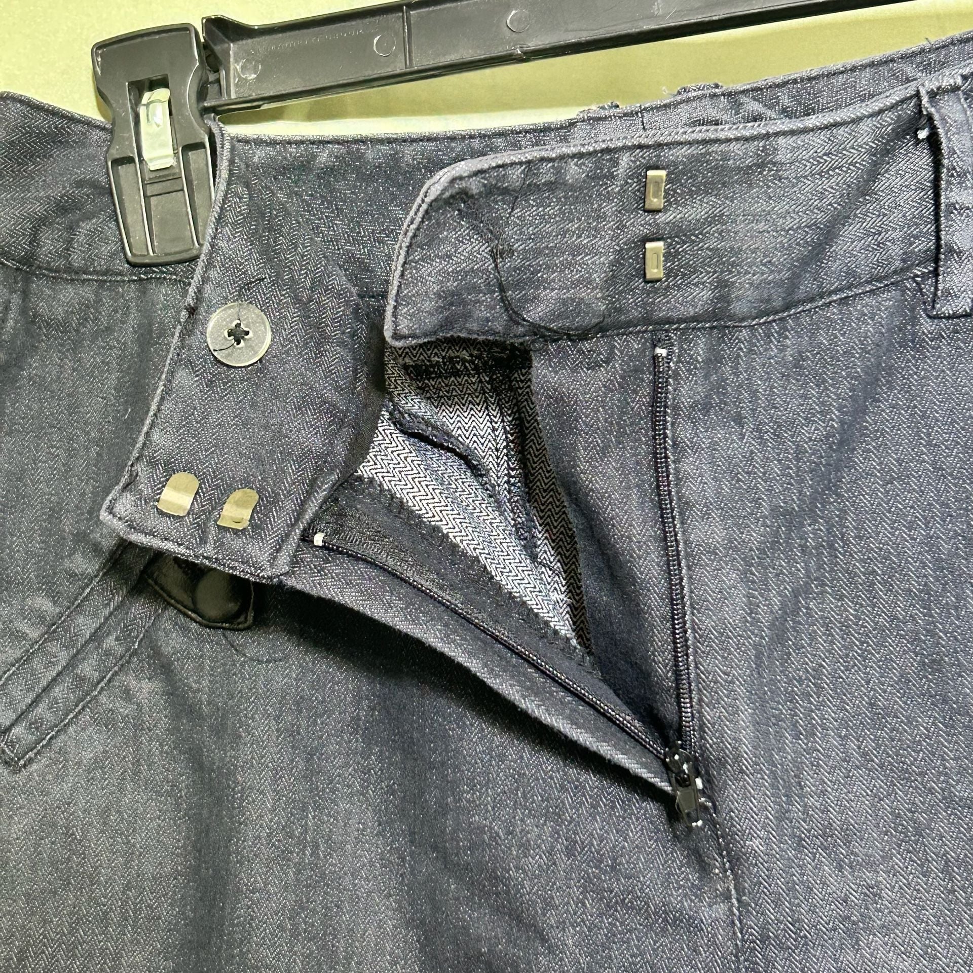 VTG LARRY LAVINE STRETCH SZ 6 JEANS-HIGH RISE-WIDE LEG-SEWN PLEATS 10
