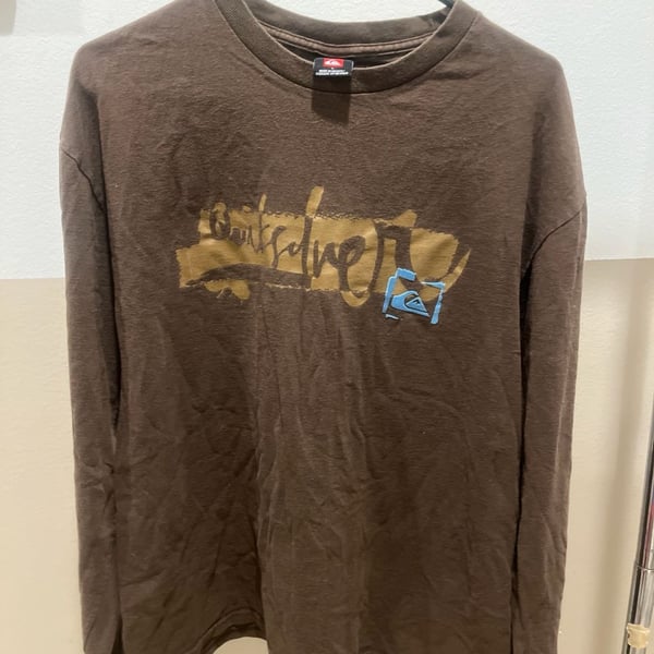 Vintage Quiksilver Brown Long Sleeve Graphic Surf Logo T-Shirt
