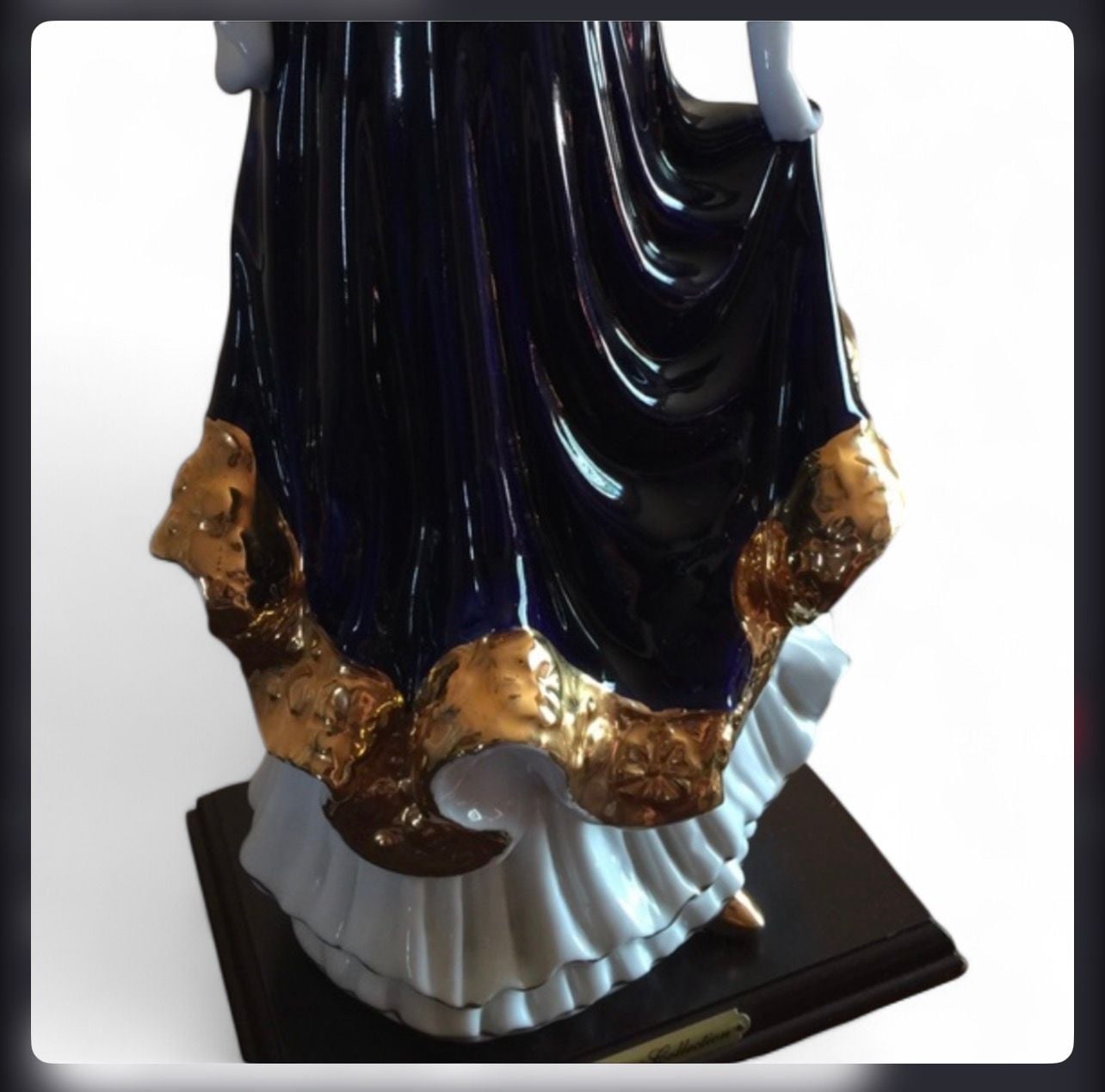 Sorelle Porcelain Figurine Lady in Art Deco Navy and Gold Gown with Hat 3