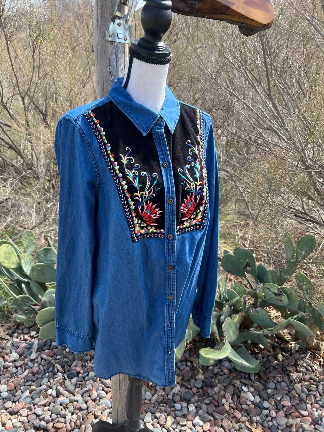 Anthropologie Holding Horses Embroidered Velvet Panel Denim Chambray Tunic 3