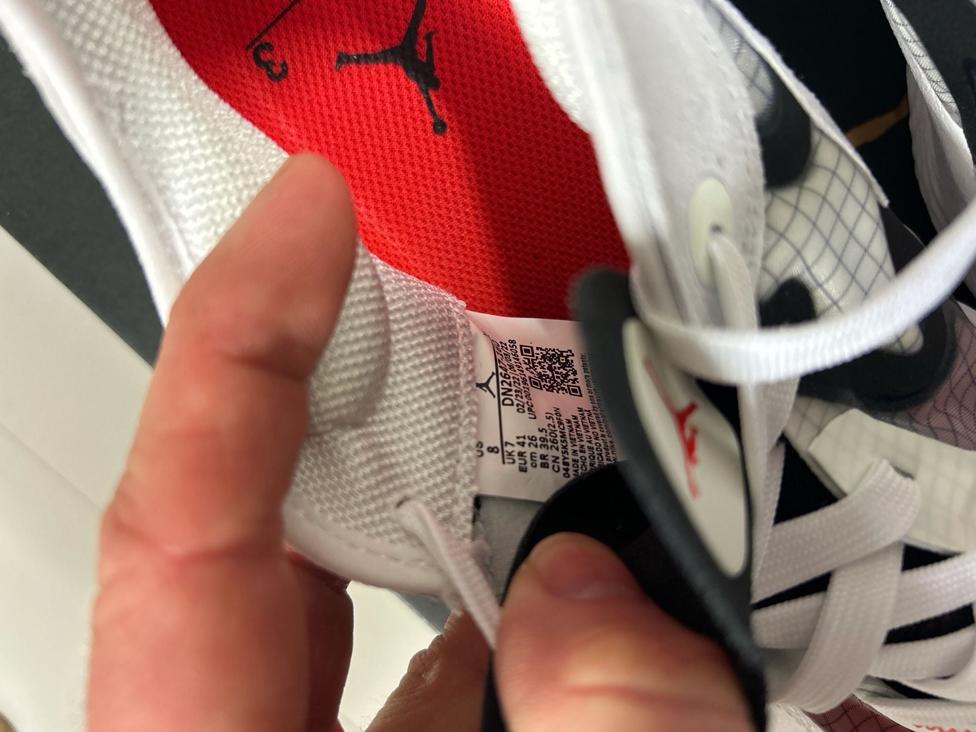Jordan Delta 3 Low White Chile Red DN2647-160 5