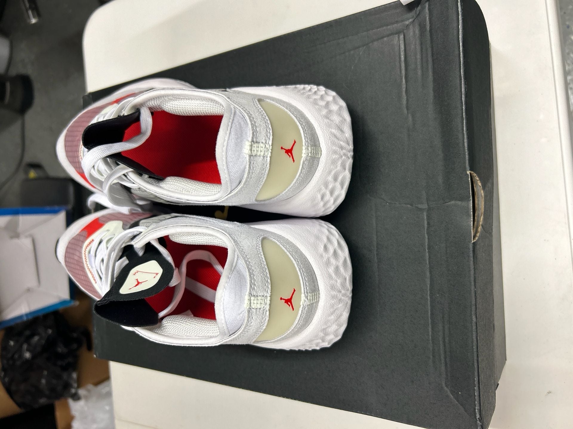 Jordan Delta 3 Low White Chile Red DN2647-160 6
