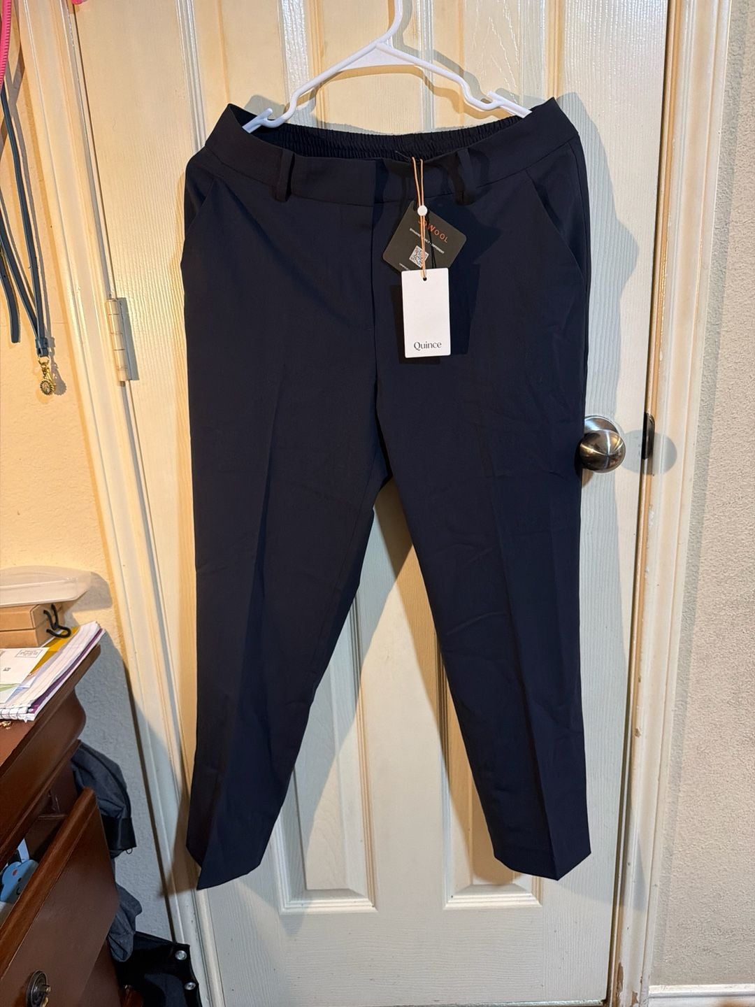 Quince Ultra-Stretch 24/7 Smart Ankle Pant in Black 3
