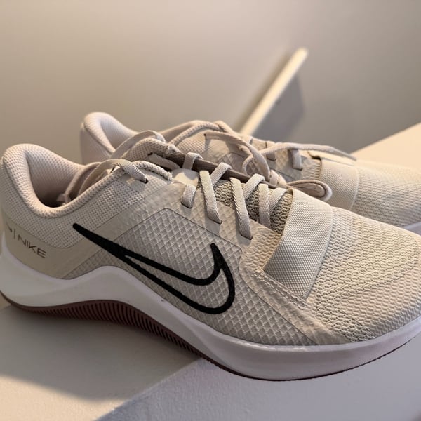 Nike Women's MC Trainer 2 Workout Shoes in Sail Sanddrift