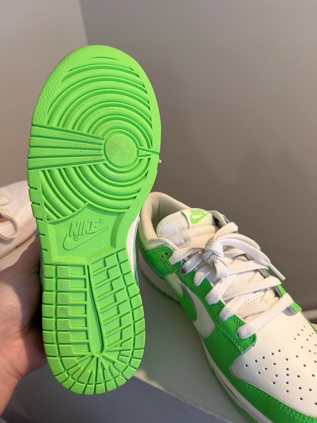 Nike Dunk Low Women's 'Green Strike' White/Vibrant Green Sneakers 2