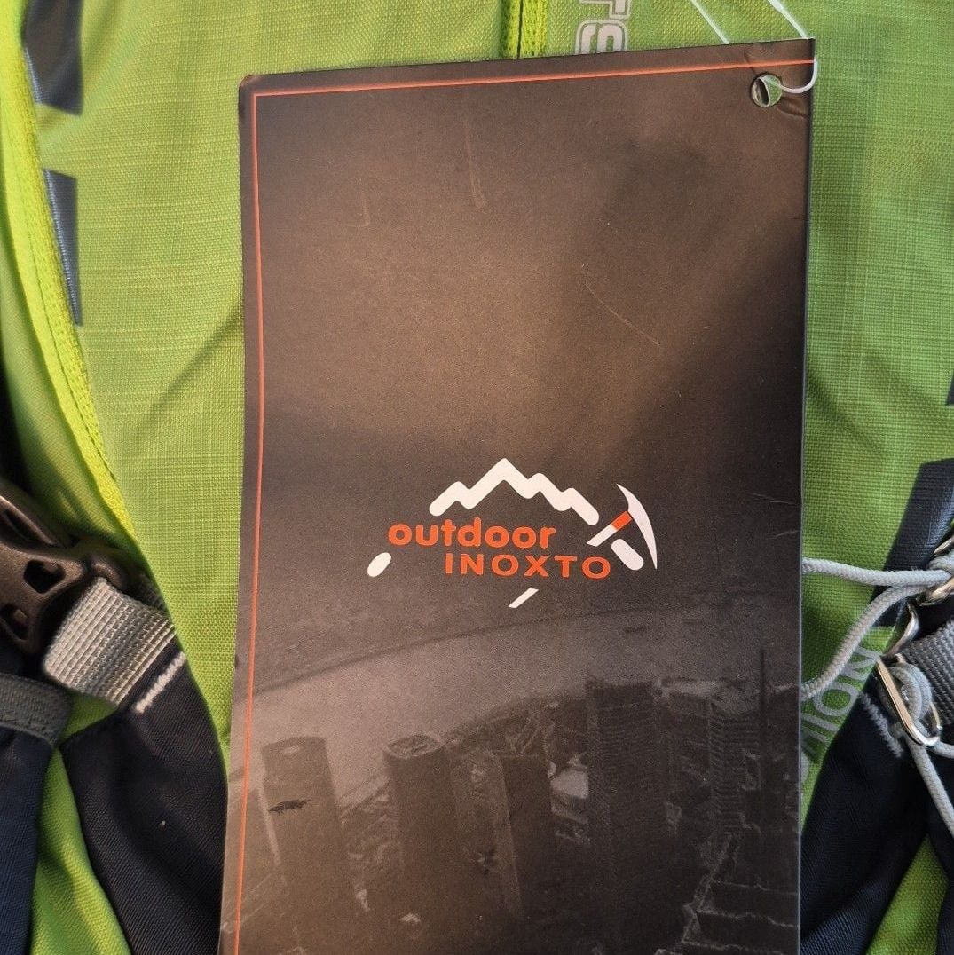 INOXTO Small Hiking Backpack with 2L Water Bladder and Large, Green 4