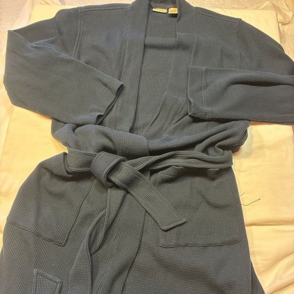 L.L.Bean Men's Waffle-Knit Robe in Dark Gray