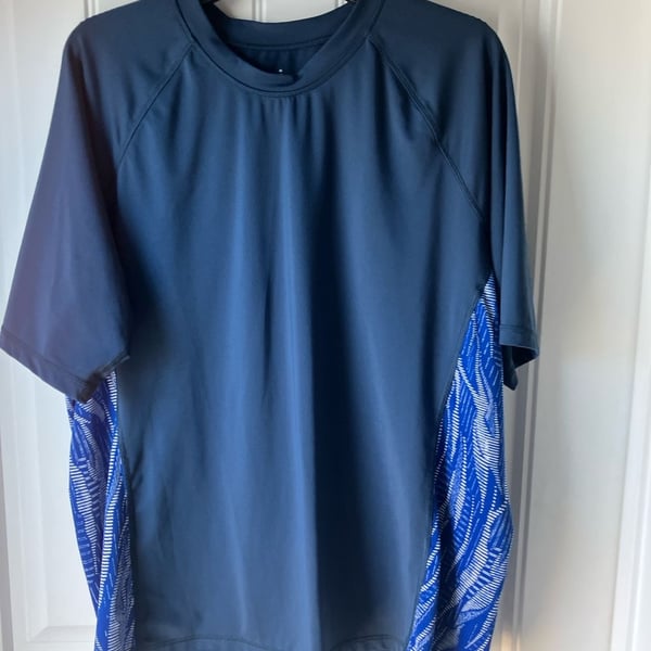 Lands' End Men's Short Sleeve Rash Guard Swim Shirt with Side Prints Navy XL