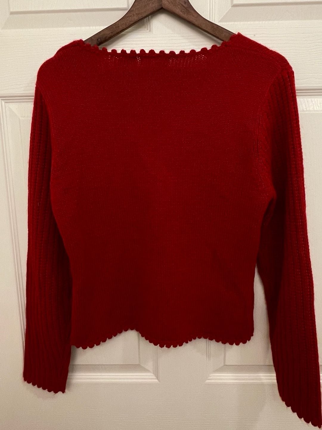 Vintage Baluchi Red Popcorn Knit Cardigan Sweater Scalloped Trim V-Neck M/L 6
