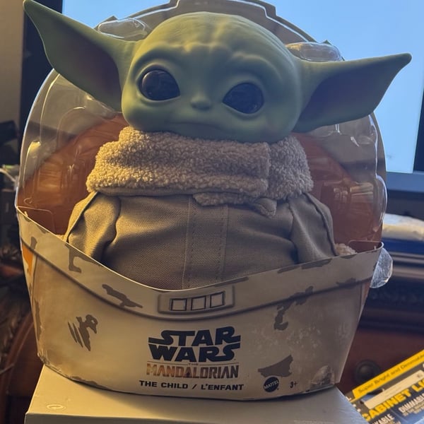 Star Wars The Mandalorian 11-inch The Child Grogu Plush Toy Figure