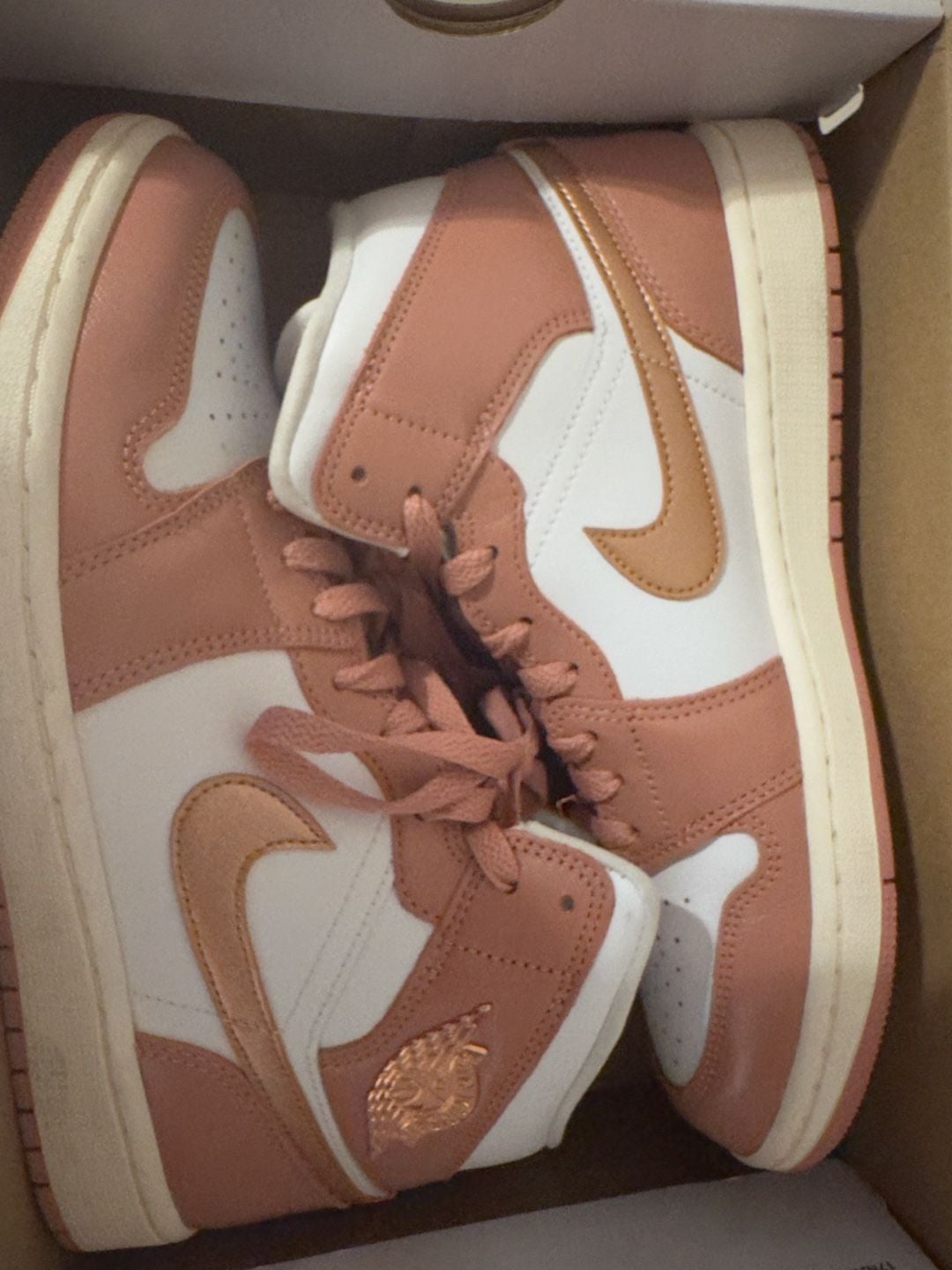 Nike Air Jordan 1 Mid SE Women's Red Stardust/Metallic Copper FB9892-670 2