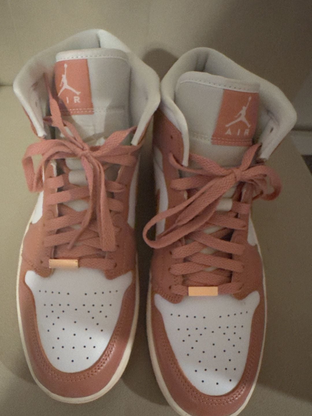 Nike Air Jordan 1 Mid SE Women's Red Stardust/Metallic Copper FB9892-670 3