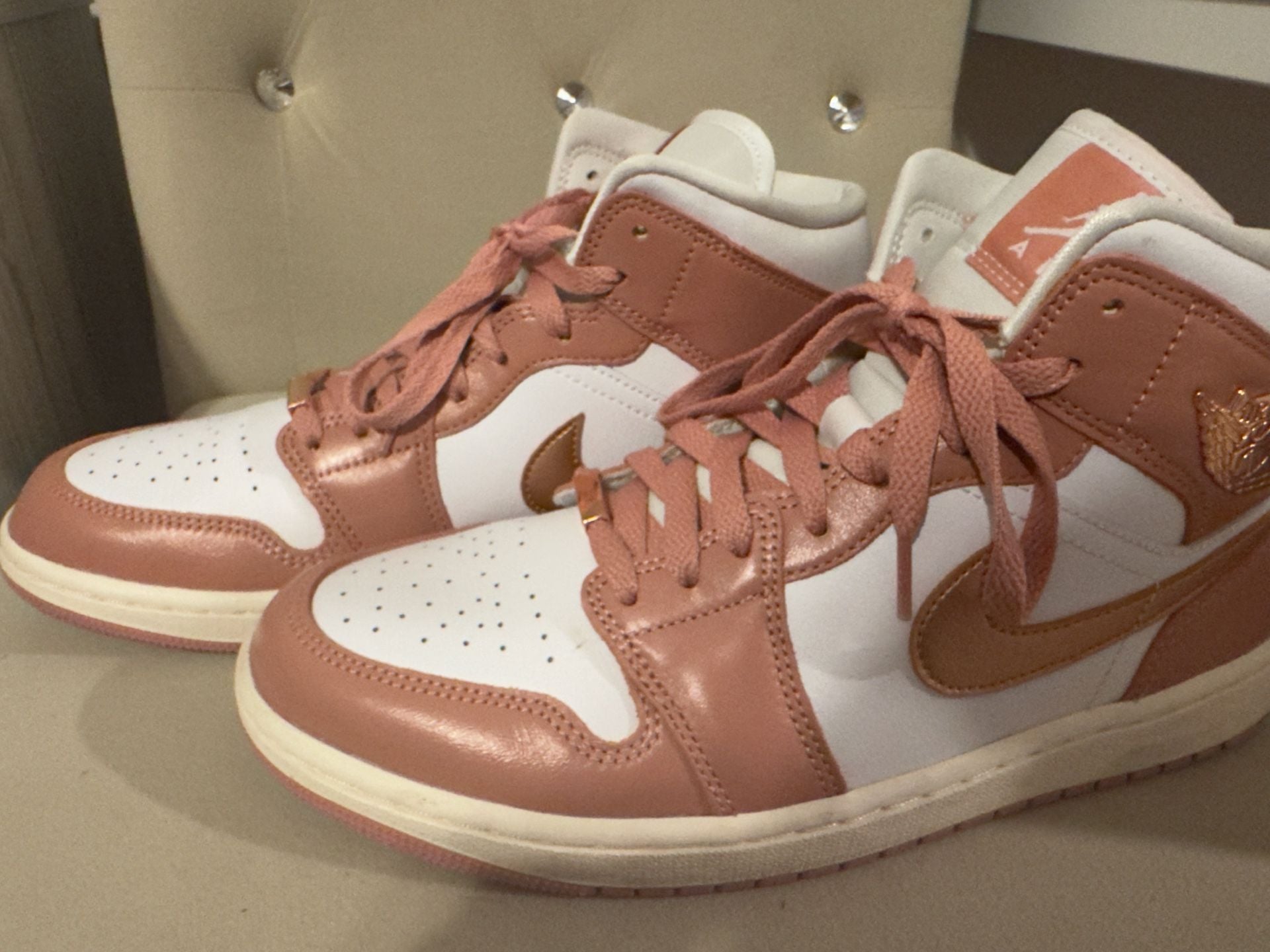 Nike Air Jordan 1 Mid SE Women's Red Stardust/Metallic Copper FB9892-670 6