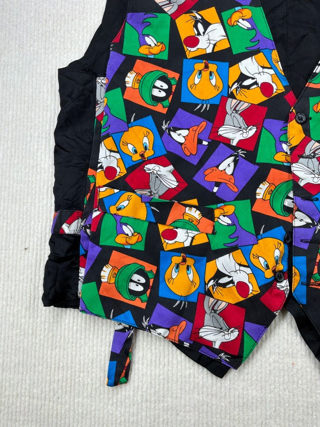 Vintage 1994 Looney Tunes Mania 100% Silk Vest Size L/XL  8