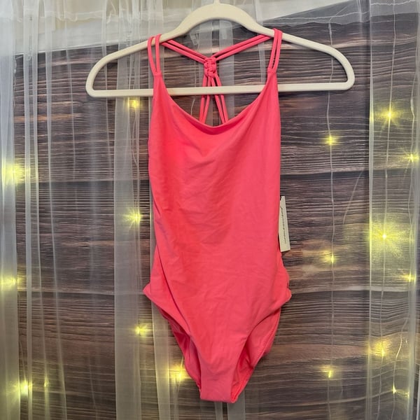 Unsubscribed Women's Hot Pink One Piece Strappy Tieback Swimsuit
