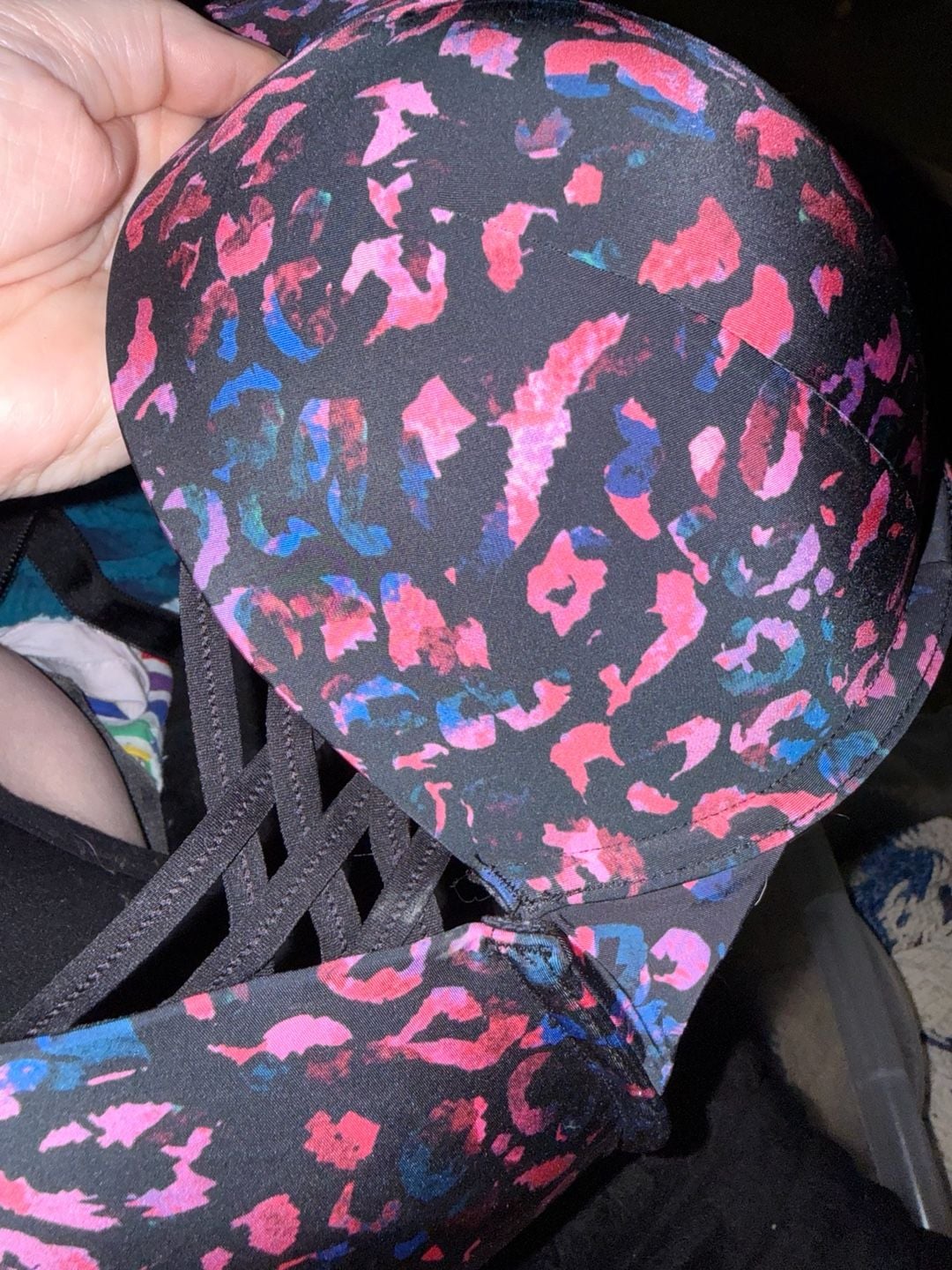 Torrid 40DDD Black Abstract Pink Blue Animal Print Push-Up Plunge Bra 1