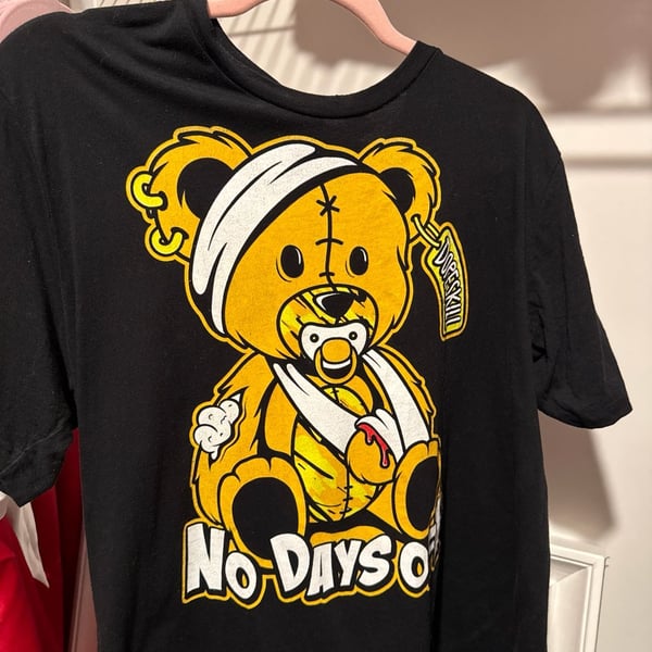 DopeSkill AJ4 Thunder Hurt Bear No Days Off Graphic T-Shirt XL