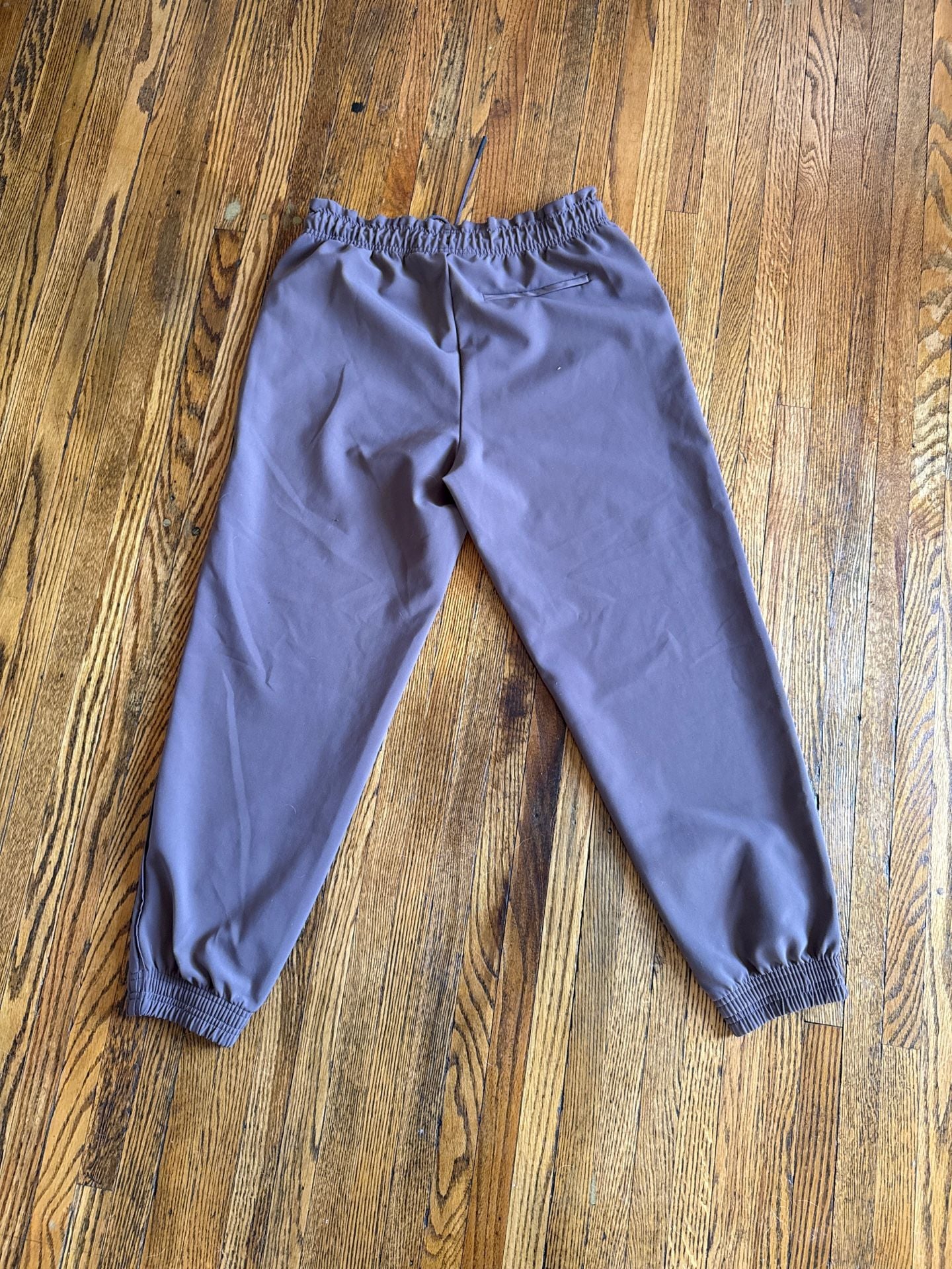 Athleta 4