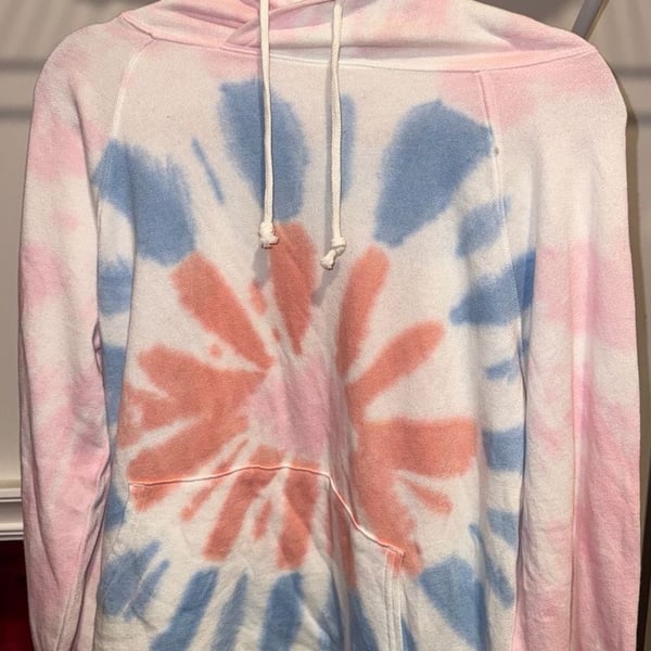SO LS Core Raglan Pullover Tie Dye Hoodie in Peachmulde
