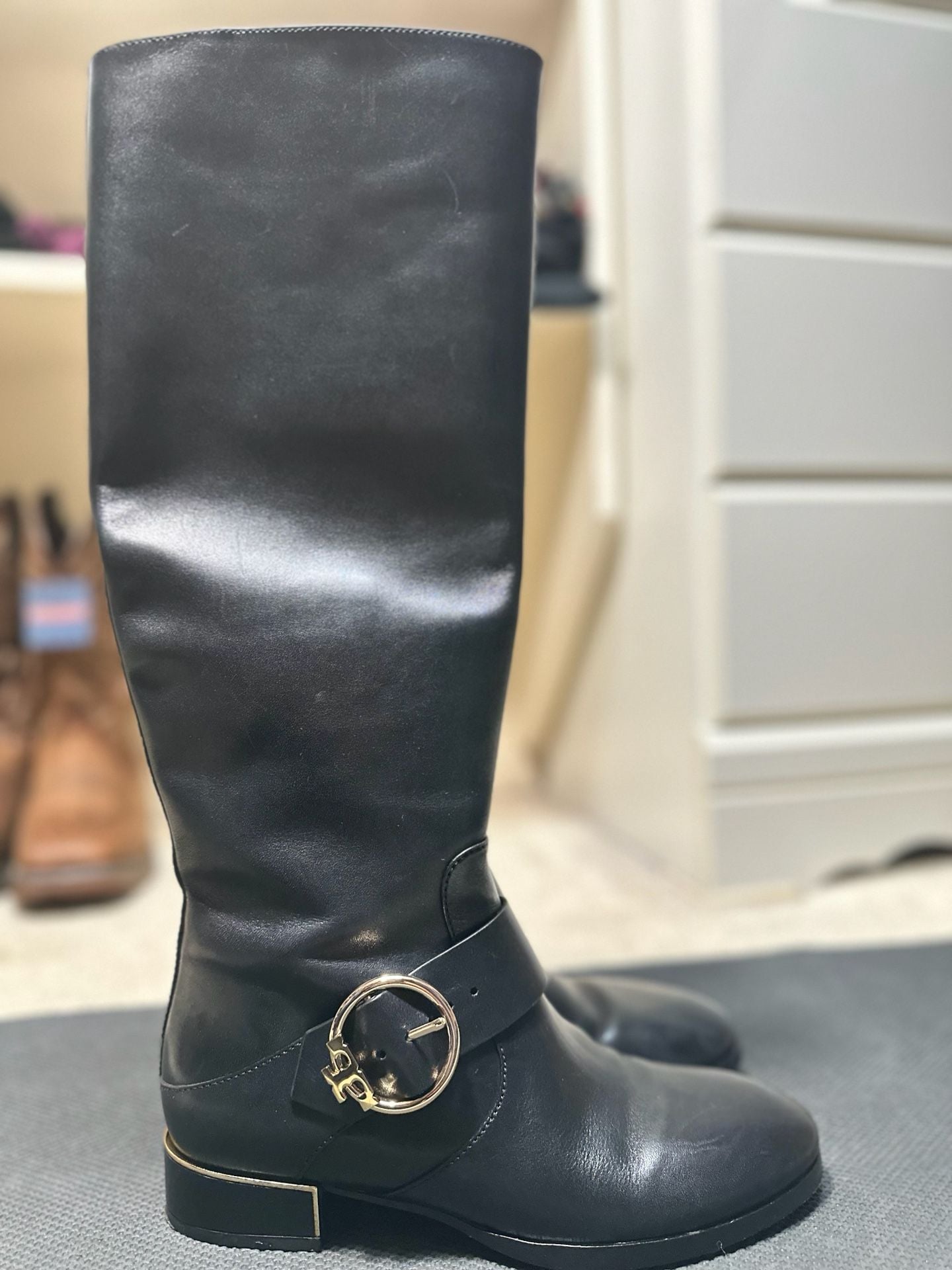 Tory Burch Sofia Black Leather Buckled Riding Boots 9