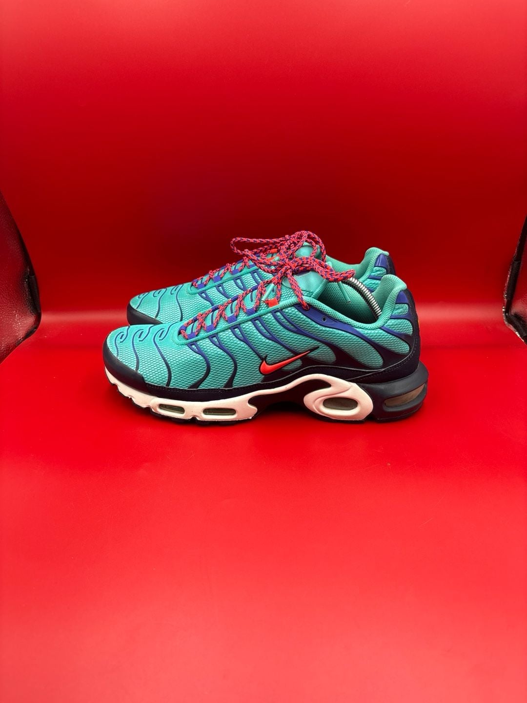 Nike Air Max Plus 'Discover Your Air' Hyper Jade AV7940-300 2