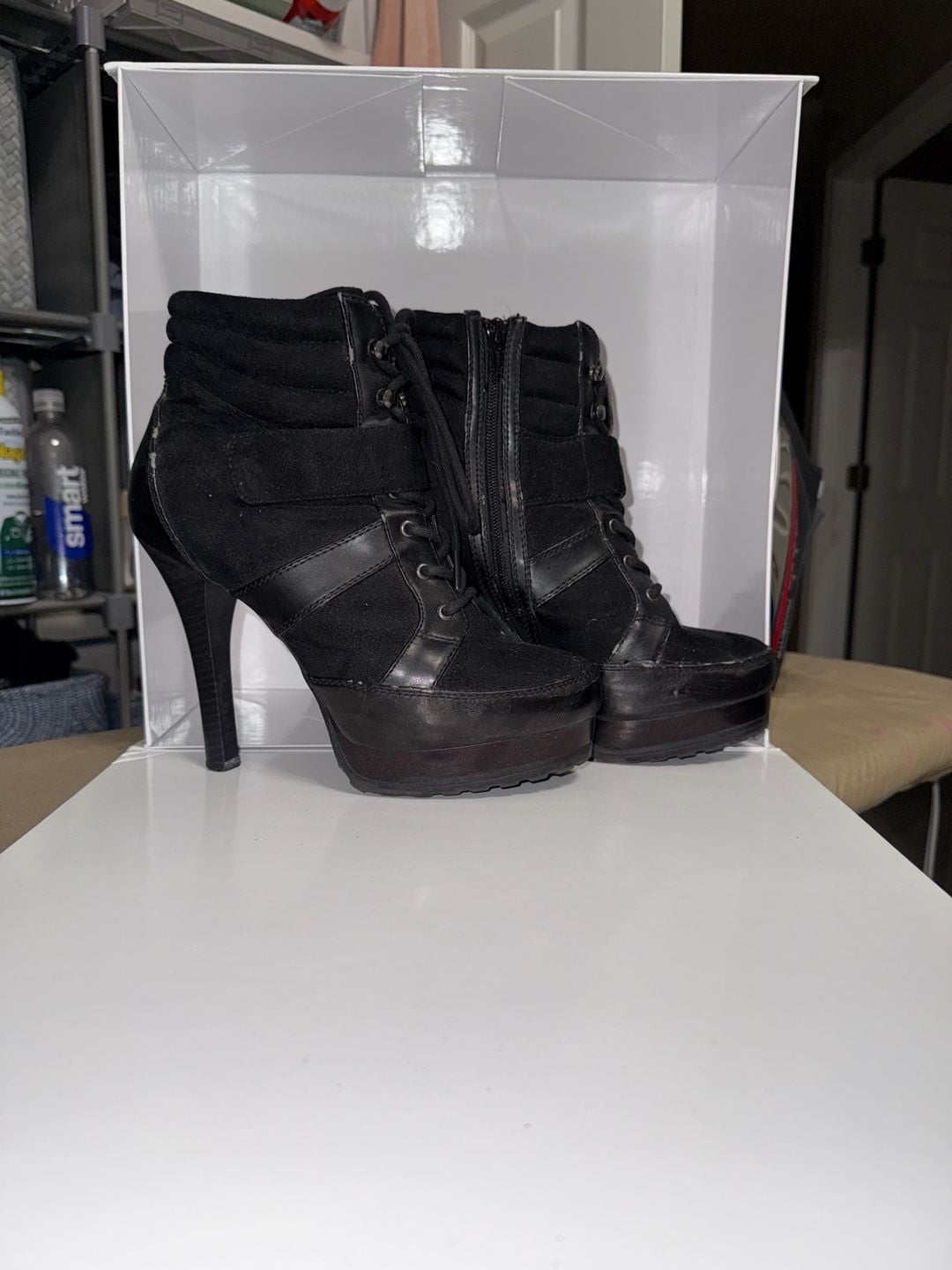 Jennifer Lopez Tiempo Black High Heel Platform Lace Up Ankle Booties 3