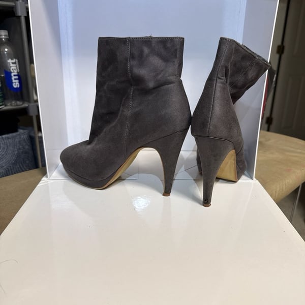 H&M Gray Suede Platform Stiletto Ankle Boots