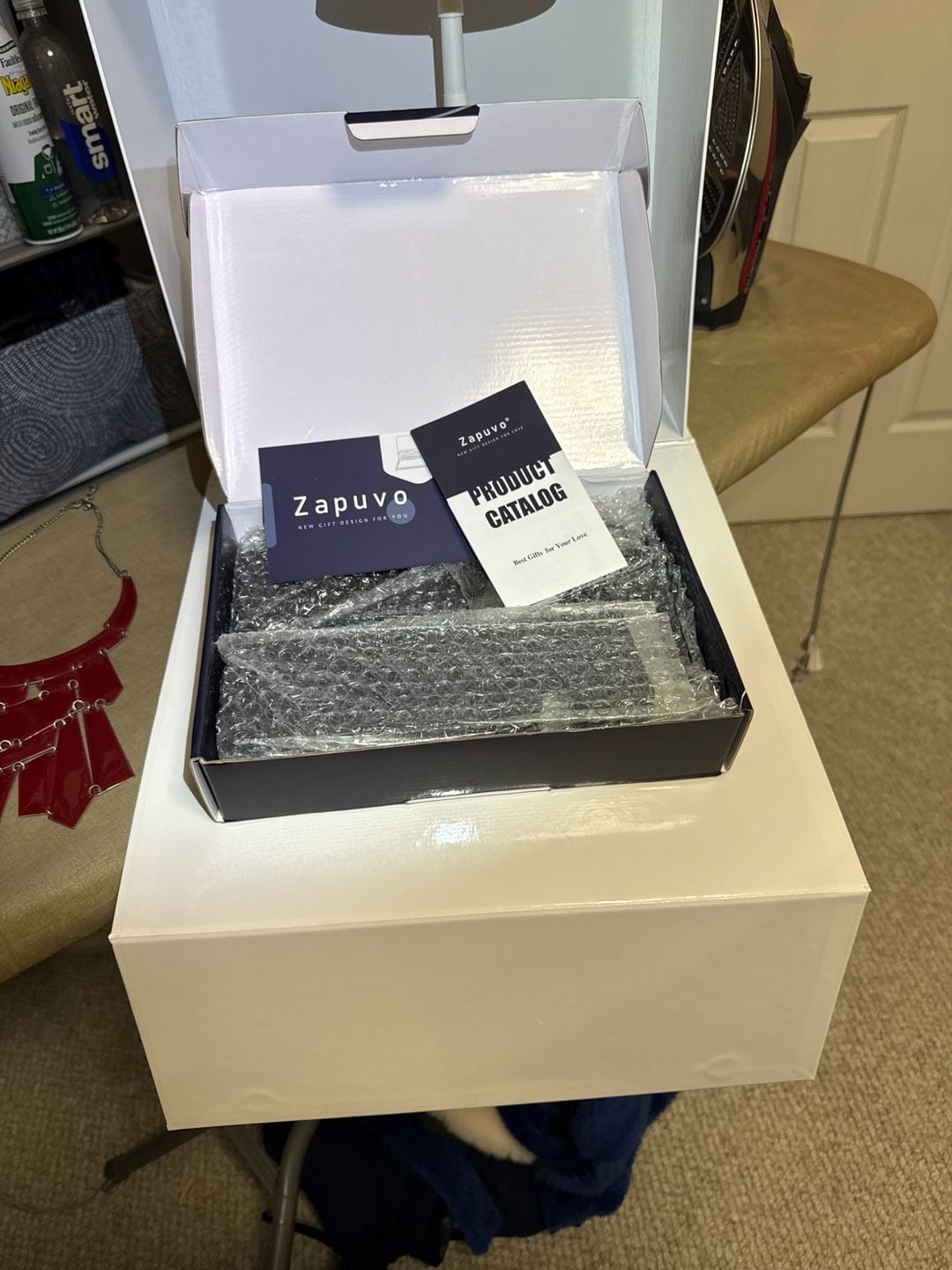 Zapuvo Ash Wood Phone Docking Station and Nightstand Organizer Gift Set 1