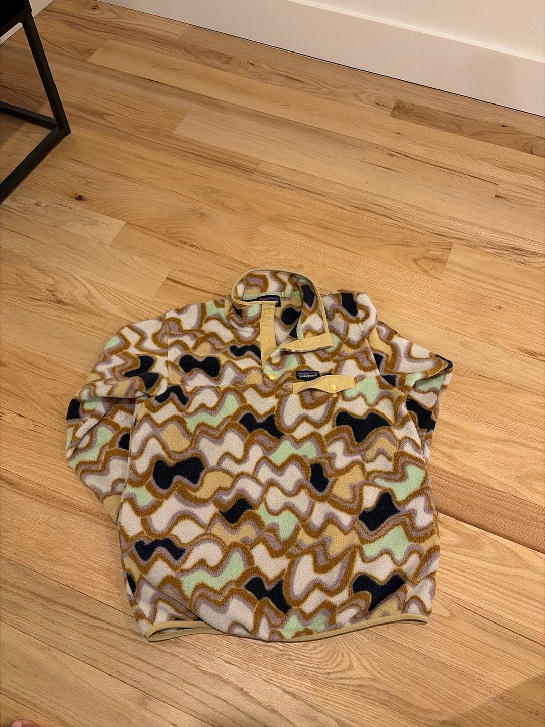 Patagonia - Lightweight Synchilla Snap-T Pullover (Small Currents / Natural) 1