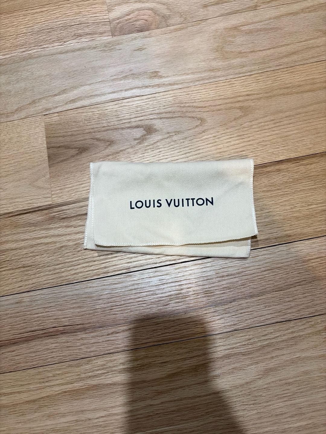 Authentic Louis Vuitton Cream Cotton Envelope Style Small Wallet Dust Bag 1