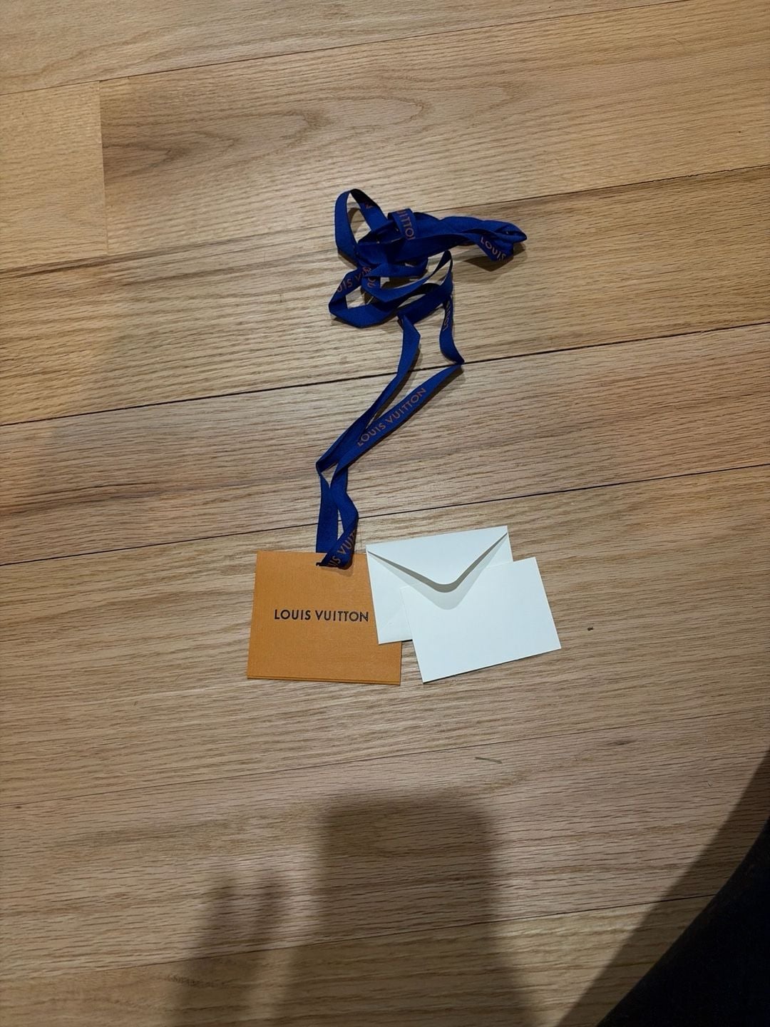 Louis Vuitton Gift Wrapping Set: Blue Logo Ribbon, Gift Tag, and Mini Envelope Card 1