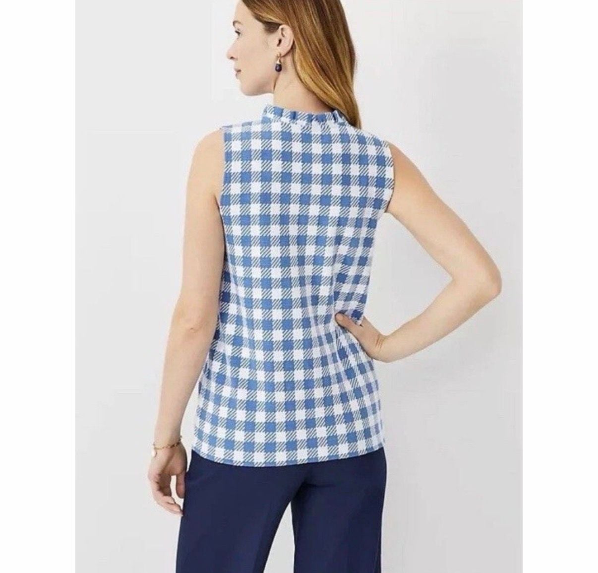 Ann Taylor Petite Blue and White Gingham Ruffle Neck Sleeveless Knit Top XL 4