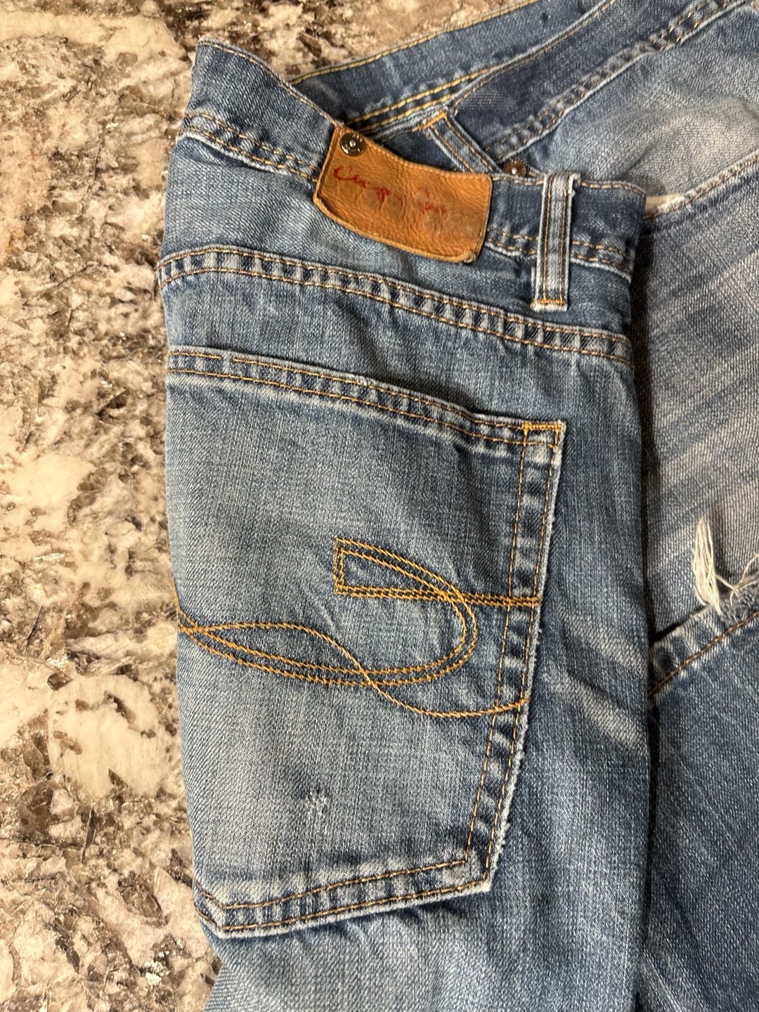 Chip & Pepper Men's Distressed Relaxed Straight Blue Jeans 40x30 5