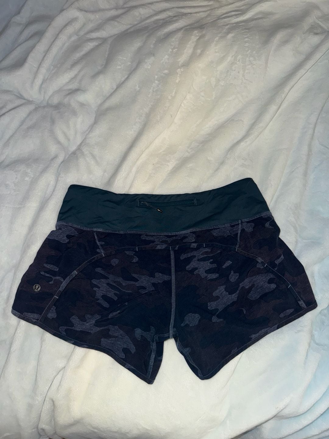 Lululemon Run Times Shorts Heathered Texture Lotus Camo Oil Slick Blue - Size 6 3