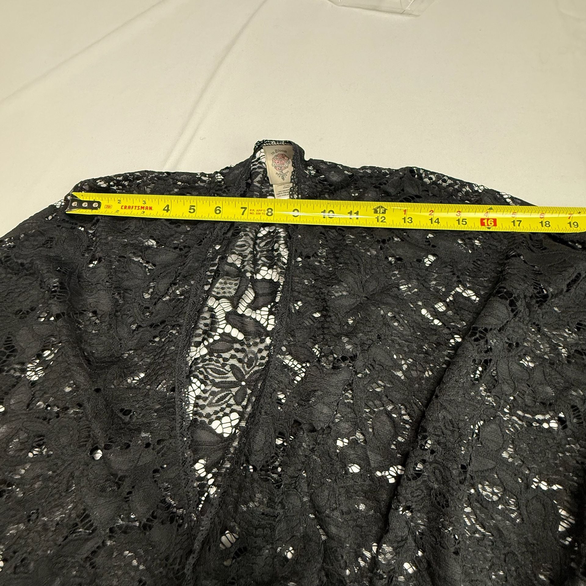 In Bloom by Jonquil Black Floral Lace High-Low Kimono Cardigan Cover-Up One Size 9