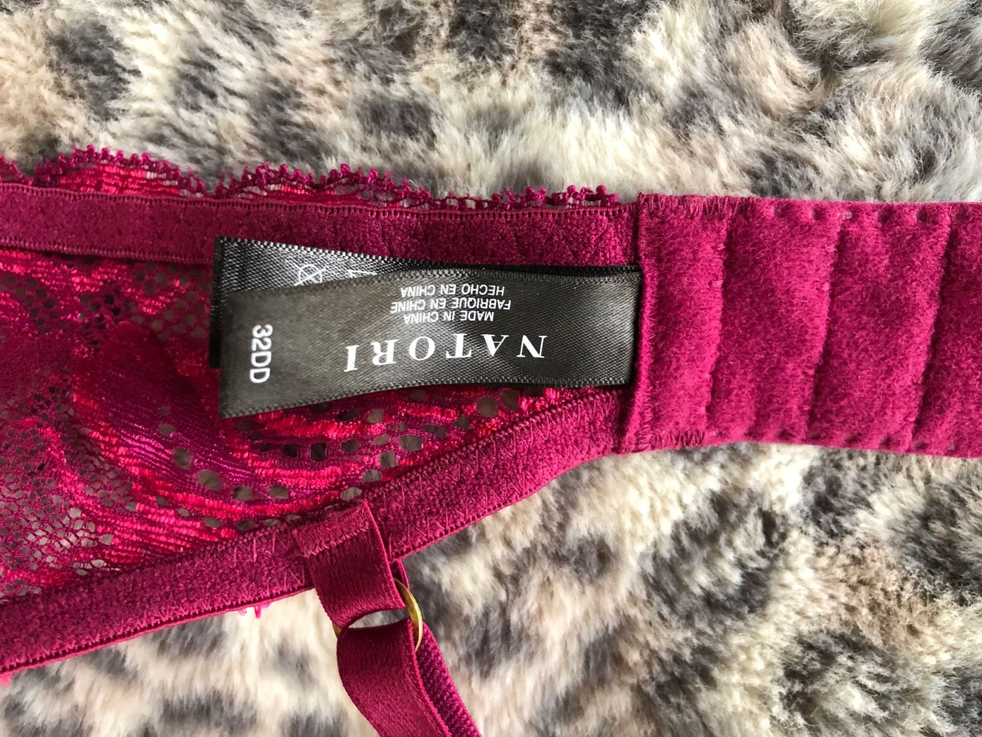 Lot of 2 Natori Bras: Feathers Lace Contour Plunge & Pure Luxe Custom Coverage Support 7