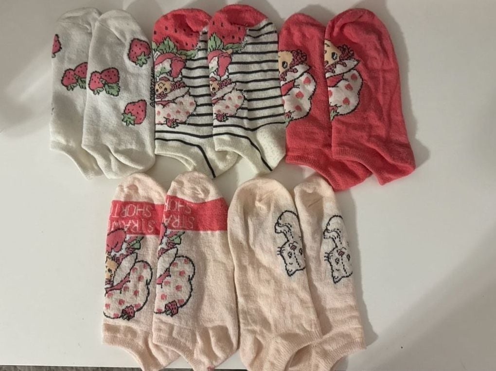 Strawberry Shortcake Ankle Socks Lot - 5 Pairs, Custard Cat & Strawberry Designs 1
