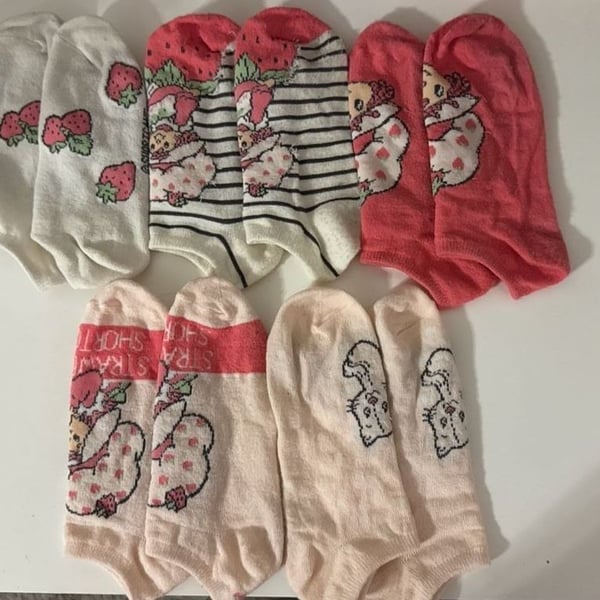 Strawberry Shortcake Ankle Socks Lot - 5 Pairs, Custard Cat & Strawberry Designs