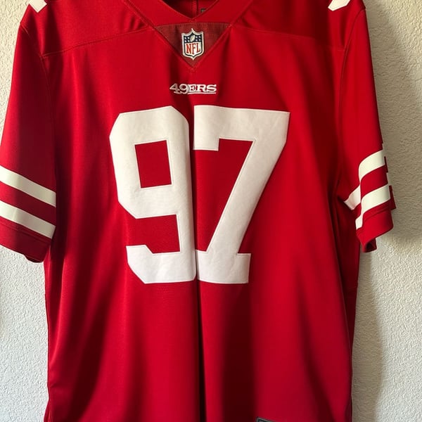 Men's Nike Nick Bosa San Francisco 49ers Vapor Untouchable Limited Jersey Size XL