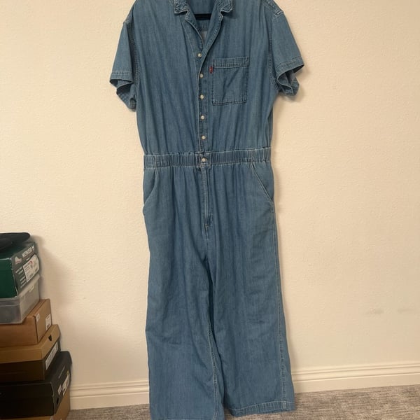 Levi's Short Sleeve Heritage Denim Jumpsuit in Medium Wash
