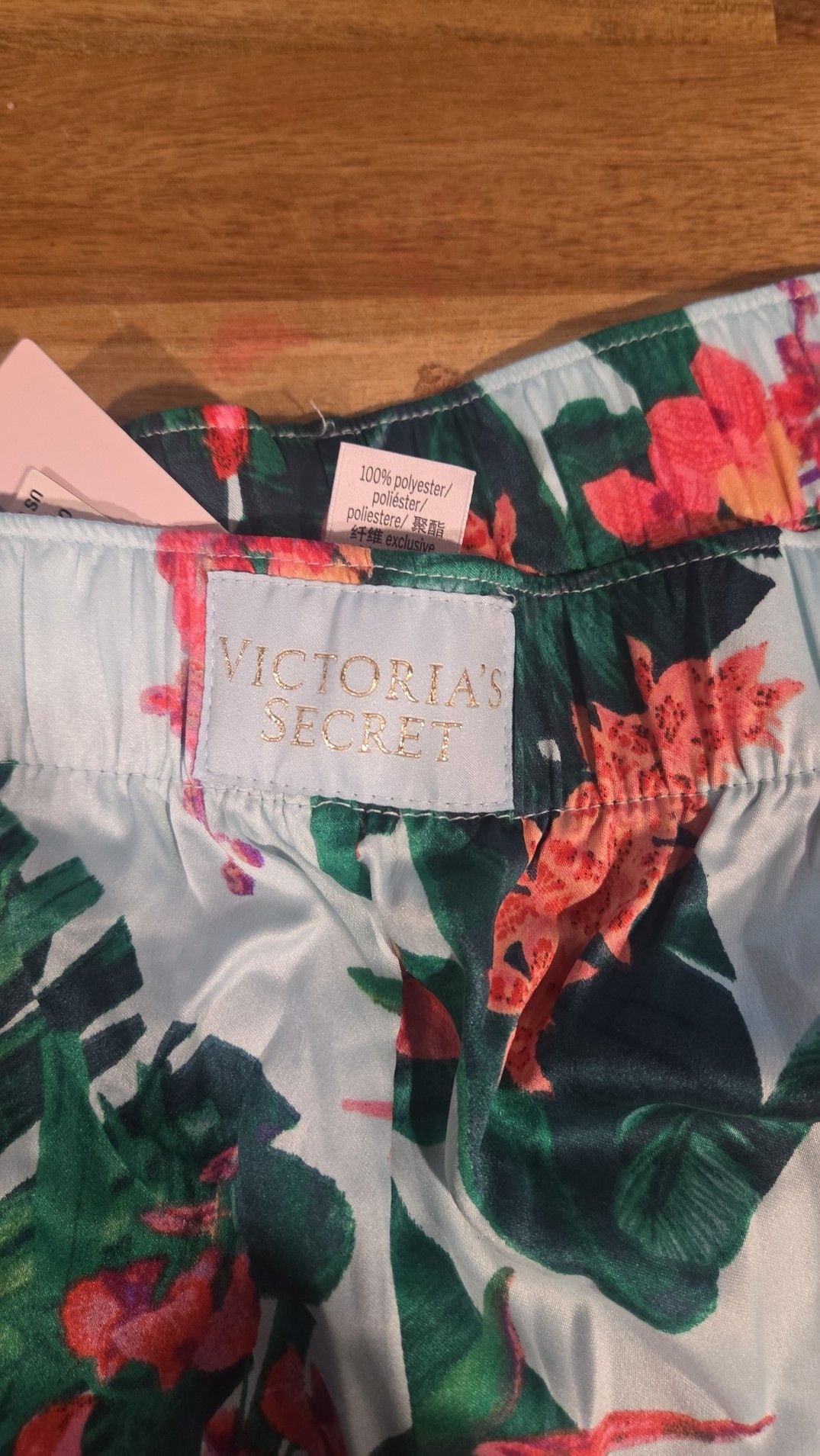Victoria's Secret Tropic Satin Pajama Shorts in Green Floral size M NWT 2