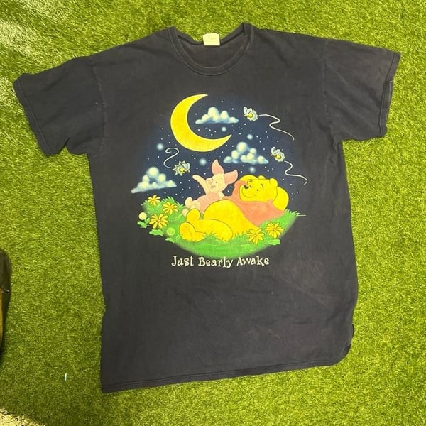Vintage 90s Winnie the Pooh "Just Bearly Awake" Disney Store Sleep Shirt